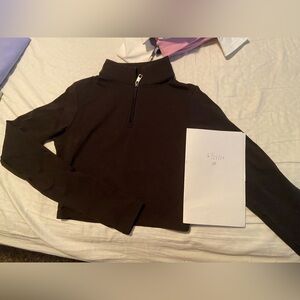 Balance Athletica/Vitality Refine Cropped Zip *Size-Large *Color- Black